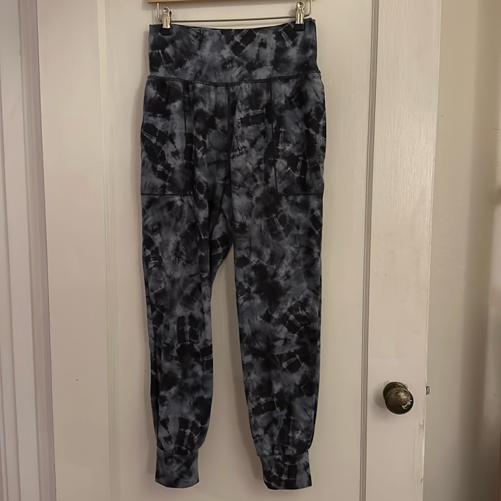 Brand new athleta pants ￼